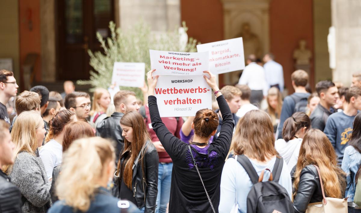 VfS-Jahrestagung 2017 (Foto: Uni Wien/Lichtenegger) VfS-Jahrestagung 2017 (Foto: Uni Wien/Lichtenegger)