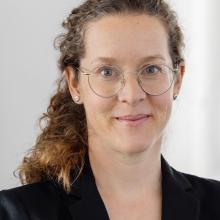 Prof. Dr. Almut Balleer Prof. Dr. Almut Balleer