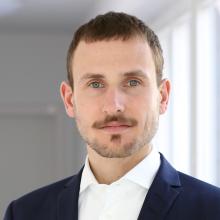 Dr. Sebastian Wichert